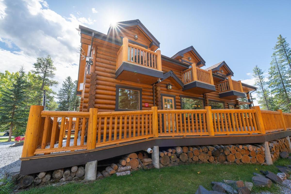 Castle Mountain Chalets מראה חיצוני תמונה